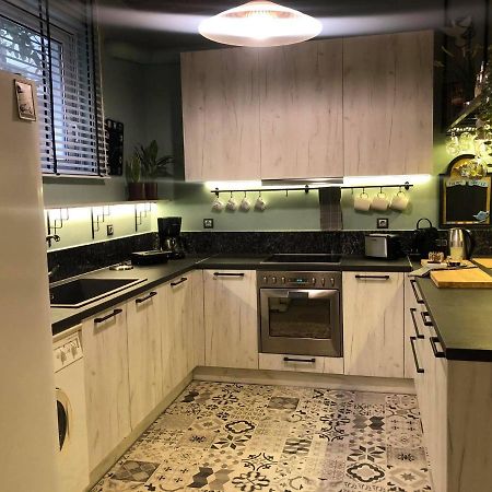 Amazing Semi-Basement Art Apartment Easy Walk To Nafplio Centre エクステリア 写真