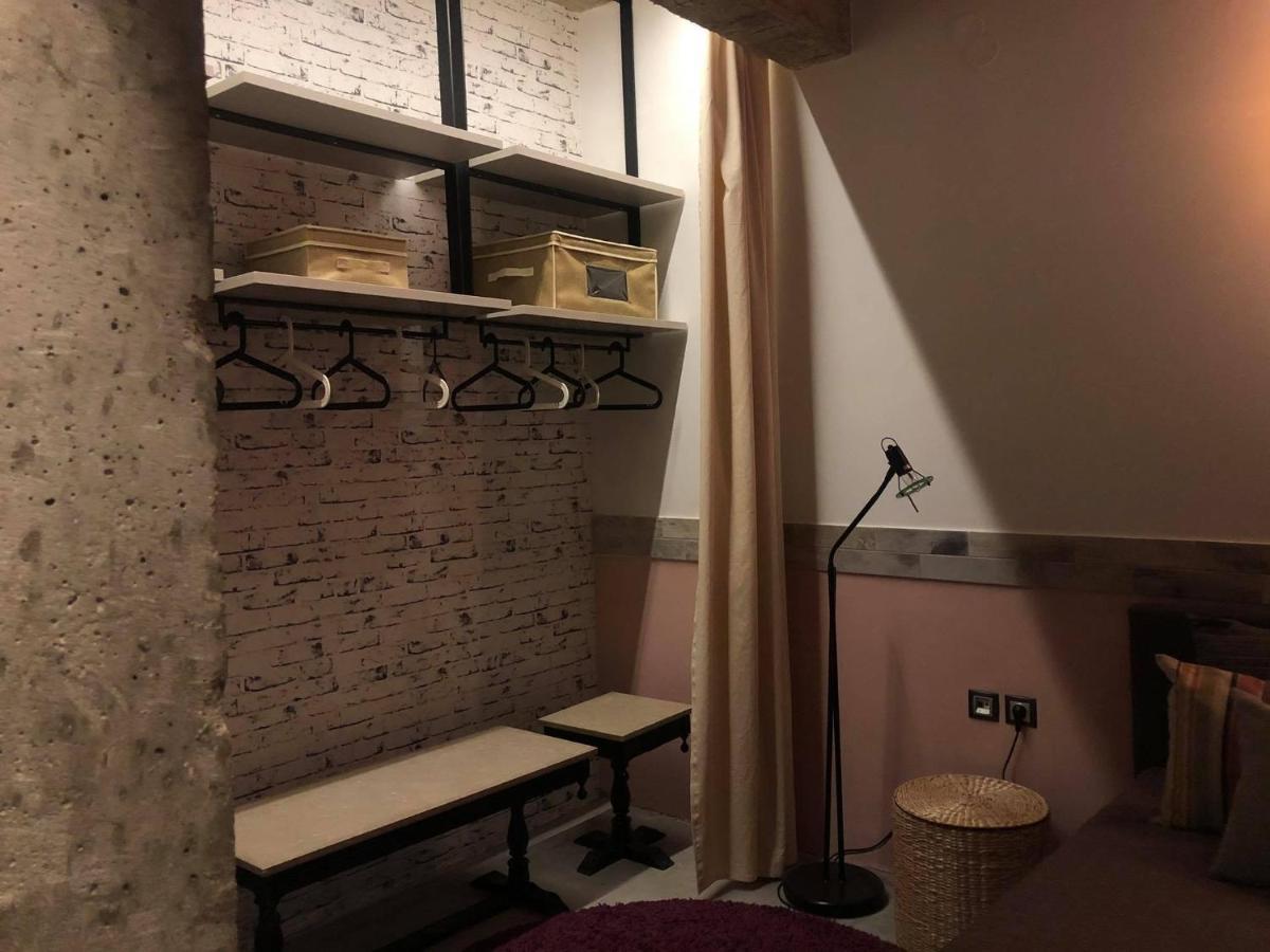 Amazing Semi-Basement Art Apartment Easy Walk To Nafplio Centre エクステリア 写真