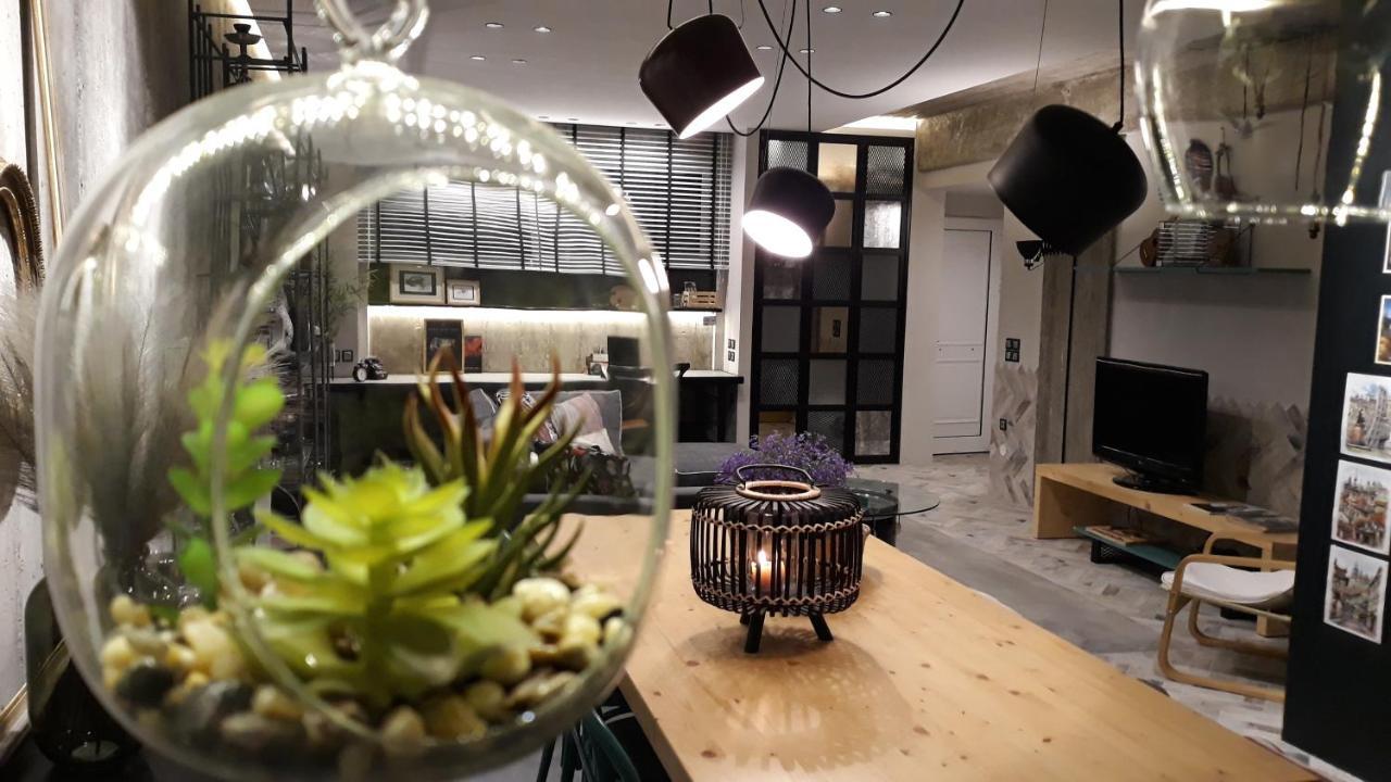 Amazing Semi-Basement Art Apartment Easy Walk To Nafplio Centre エクステリア 写真