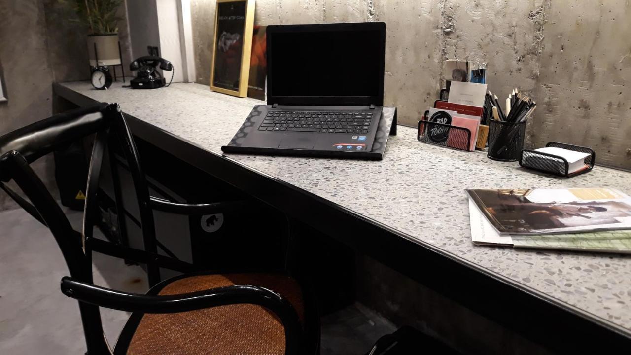 Amazing Semi-Basement Art Apartment Easy Walk To Nafplio Centre エクステリア 写真
